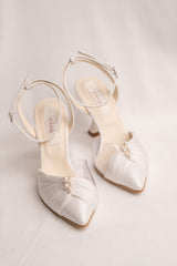 Dianna | Pantofi de mireasa comozi, piele satinata, matase si perle