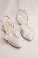 Zoe | Bridal ballet flats with lace and silk bows