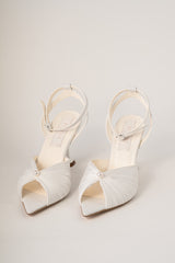 Pantofi de mireasă decupați din satin Eva