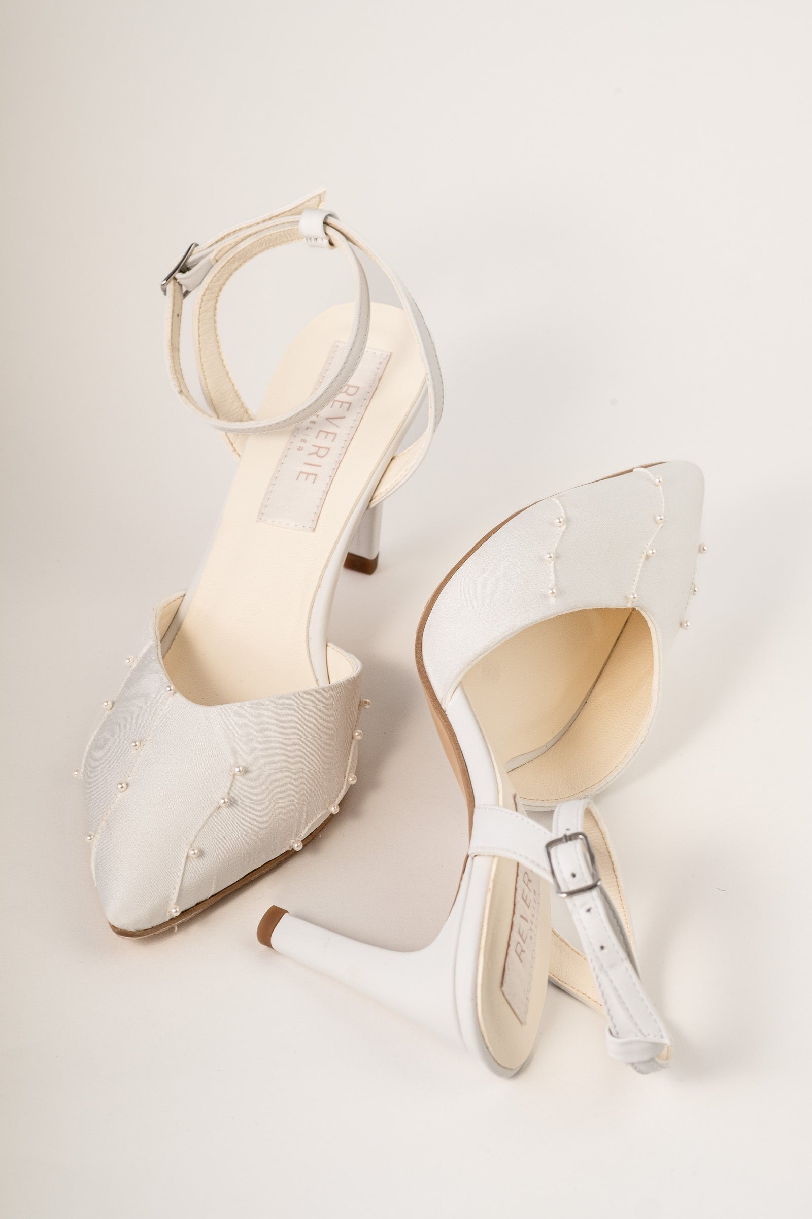 Pantofi de mireasa din matase cu perle LYRA