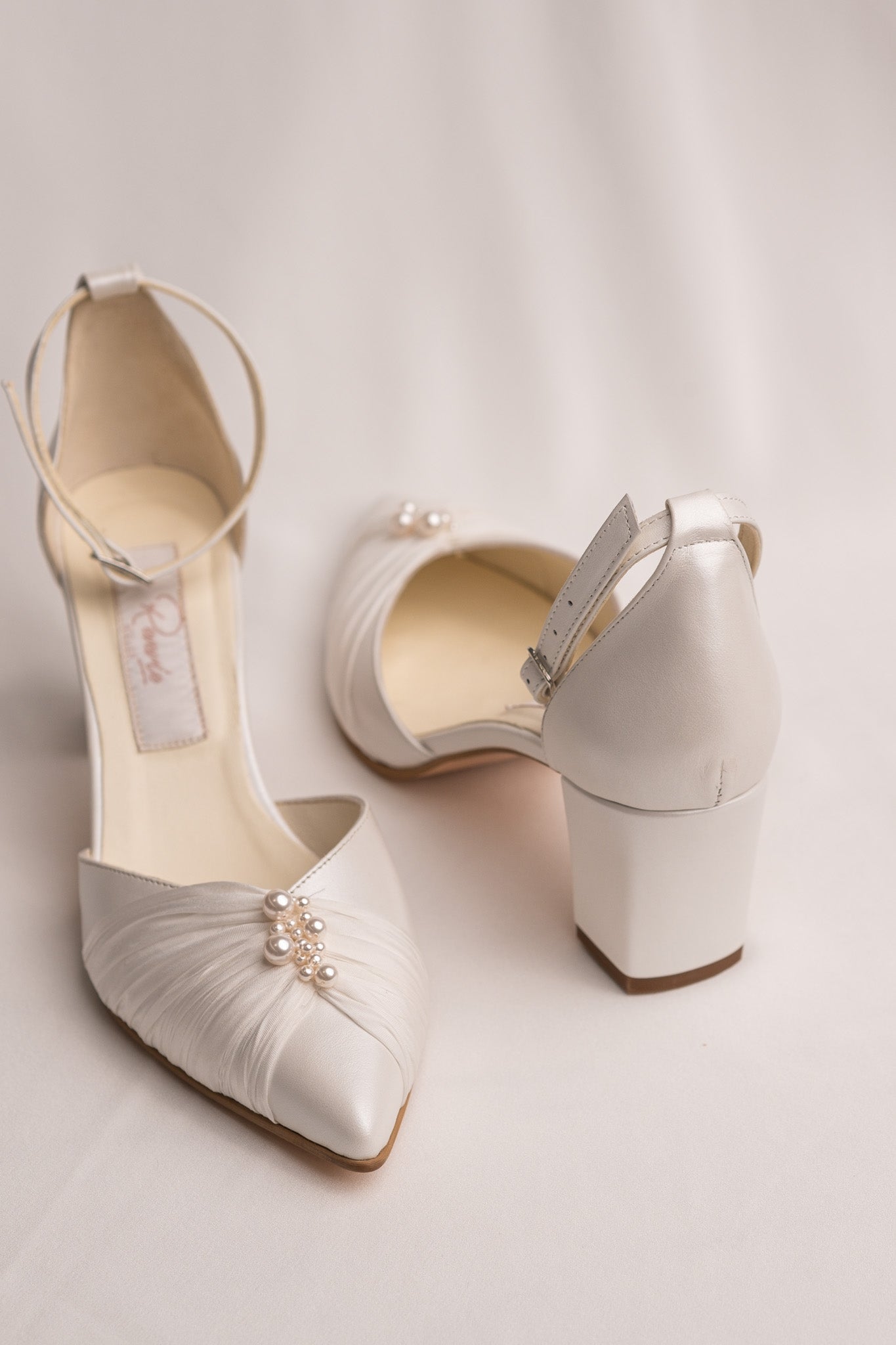Pantofi mireasă cu perle, toc gros Elysia