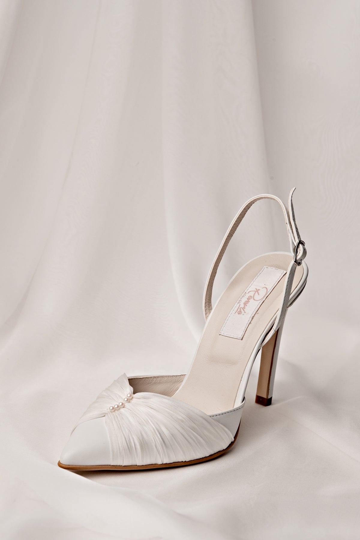 Pantofi mireasă stiletto cu voal și perle Emilly