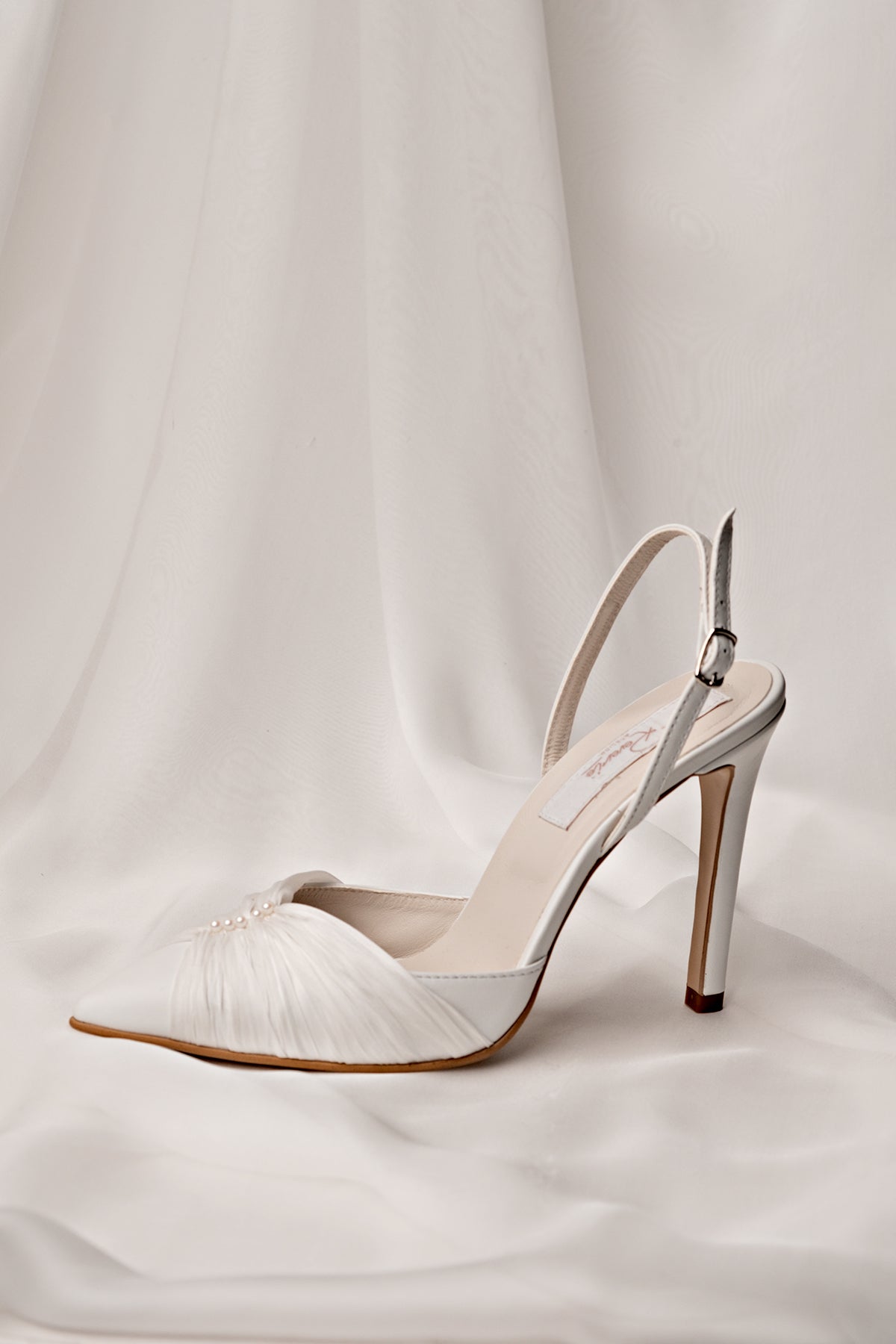 Pantofi mireasă stiletto cu voal și perle Emilly