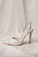 Pantofi mireasă stiletto cu voal și perle Emilly