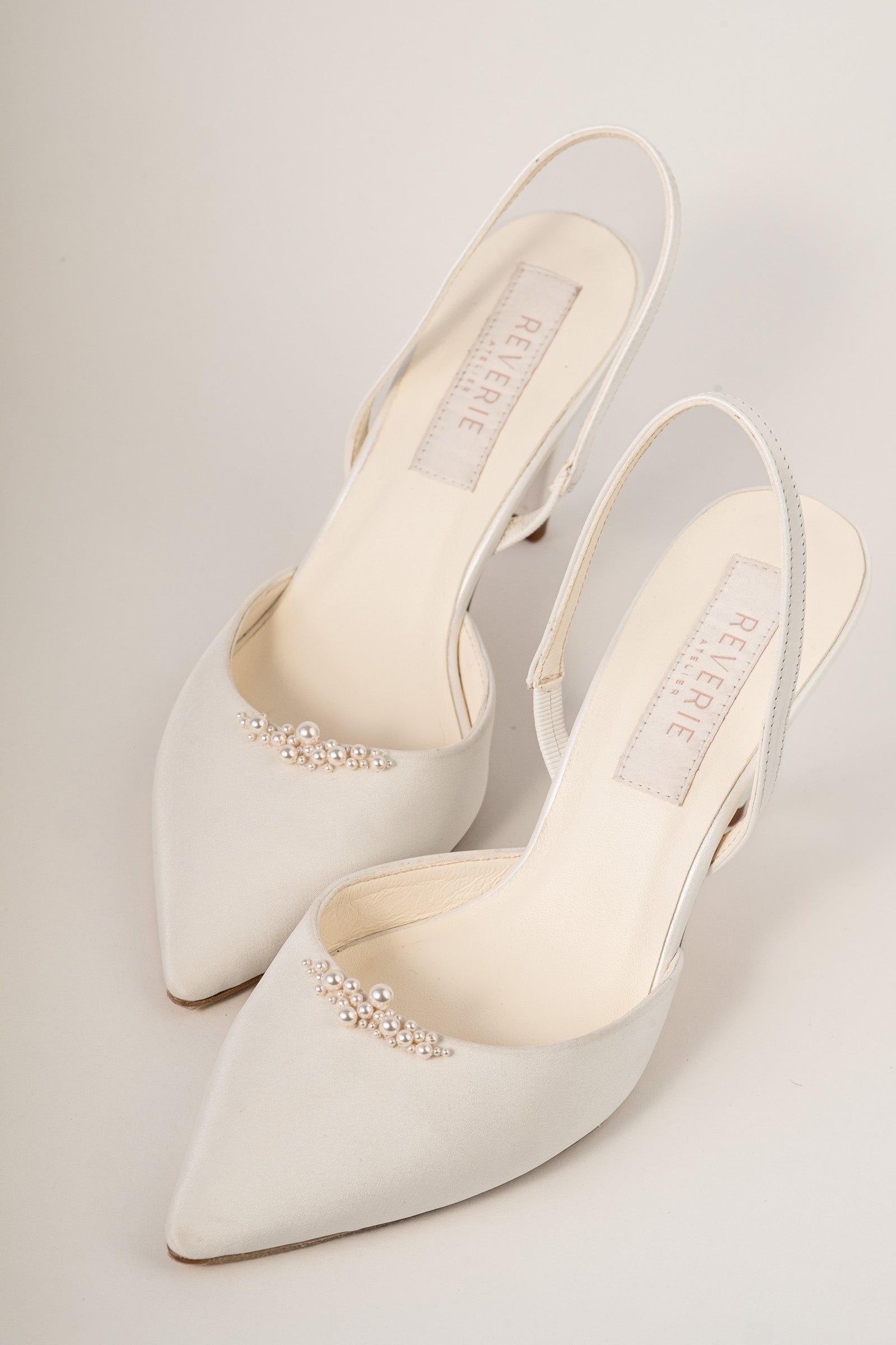 Pantofi mireasa matase si perle Selene