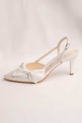 Pantofi mireasa toc mic, piele satinata și funde matase Seraphine