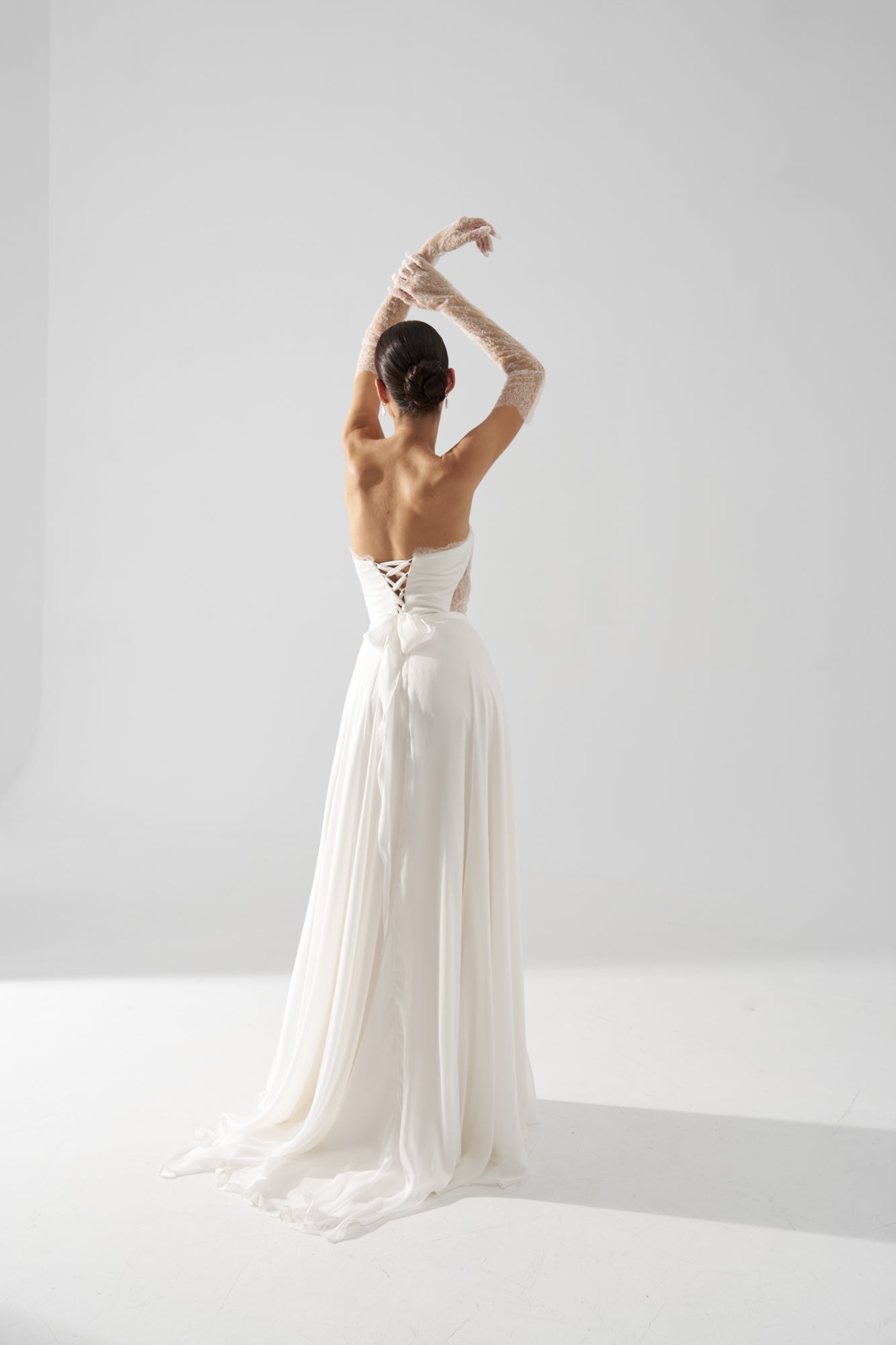 Manusi mireasa Caresse