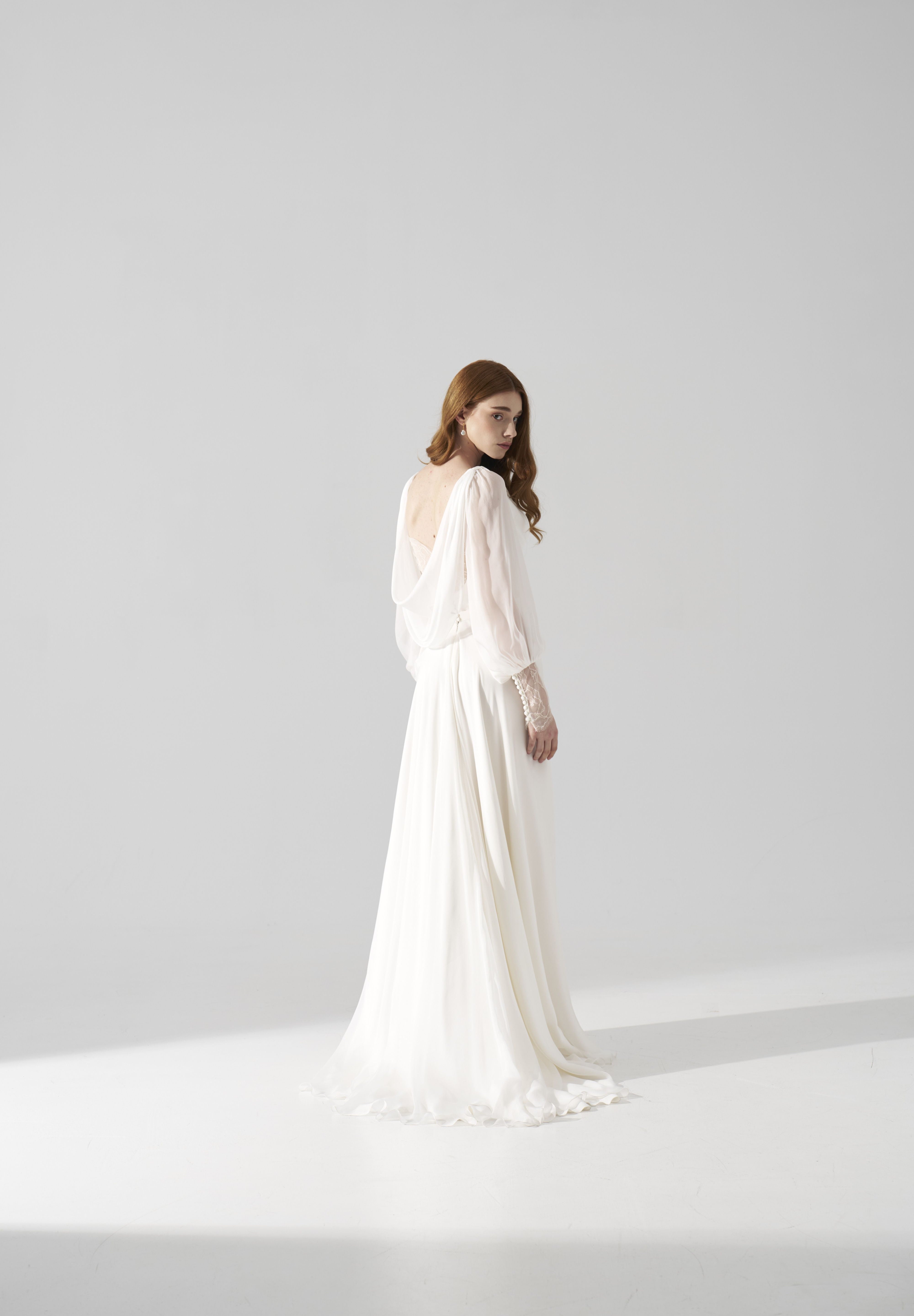 Rochie de mireasa din voal de matase Siona