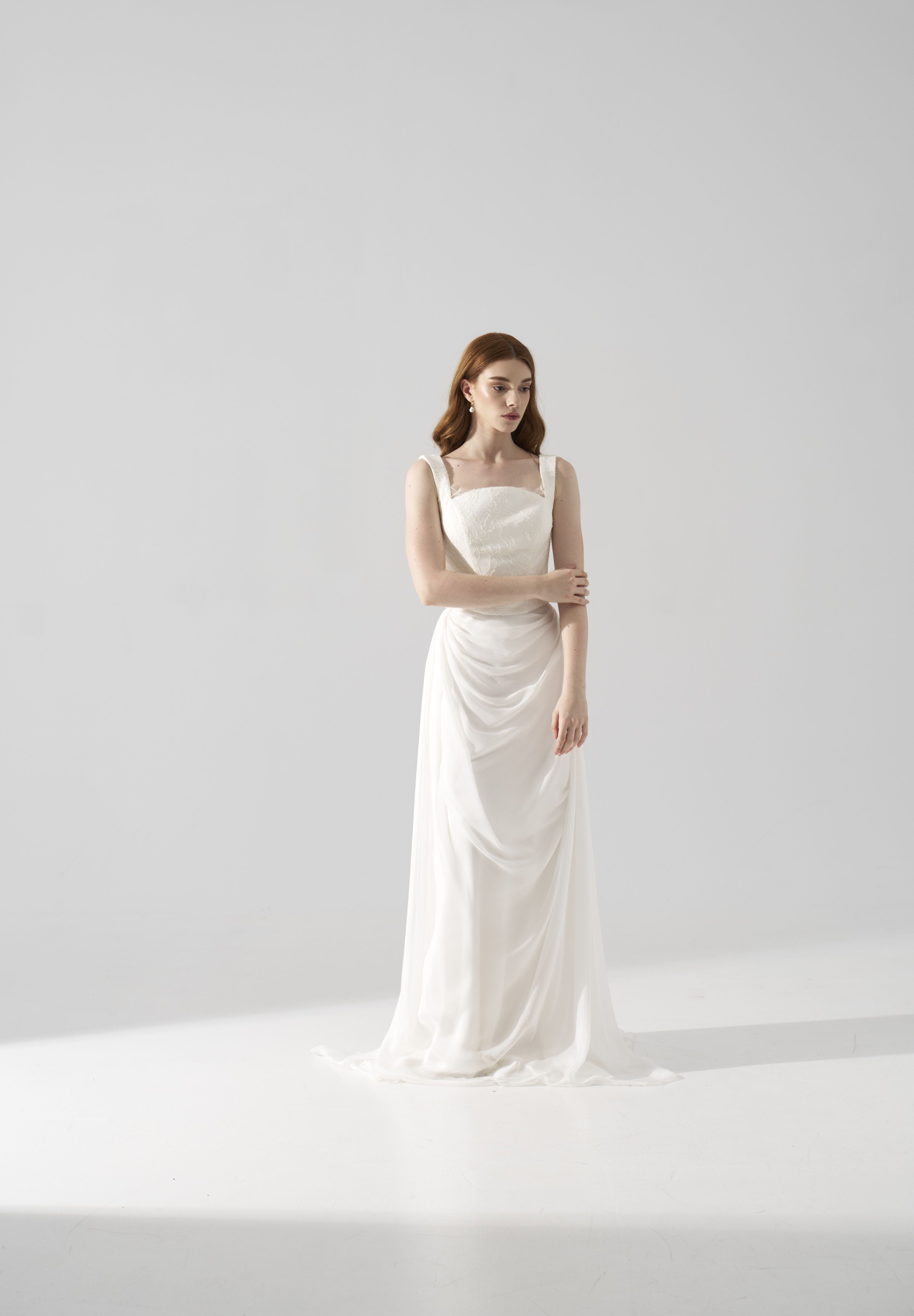 Rochie mireasa corset dantela Elyne