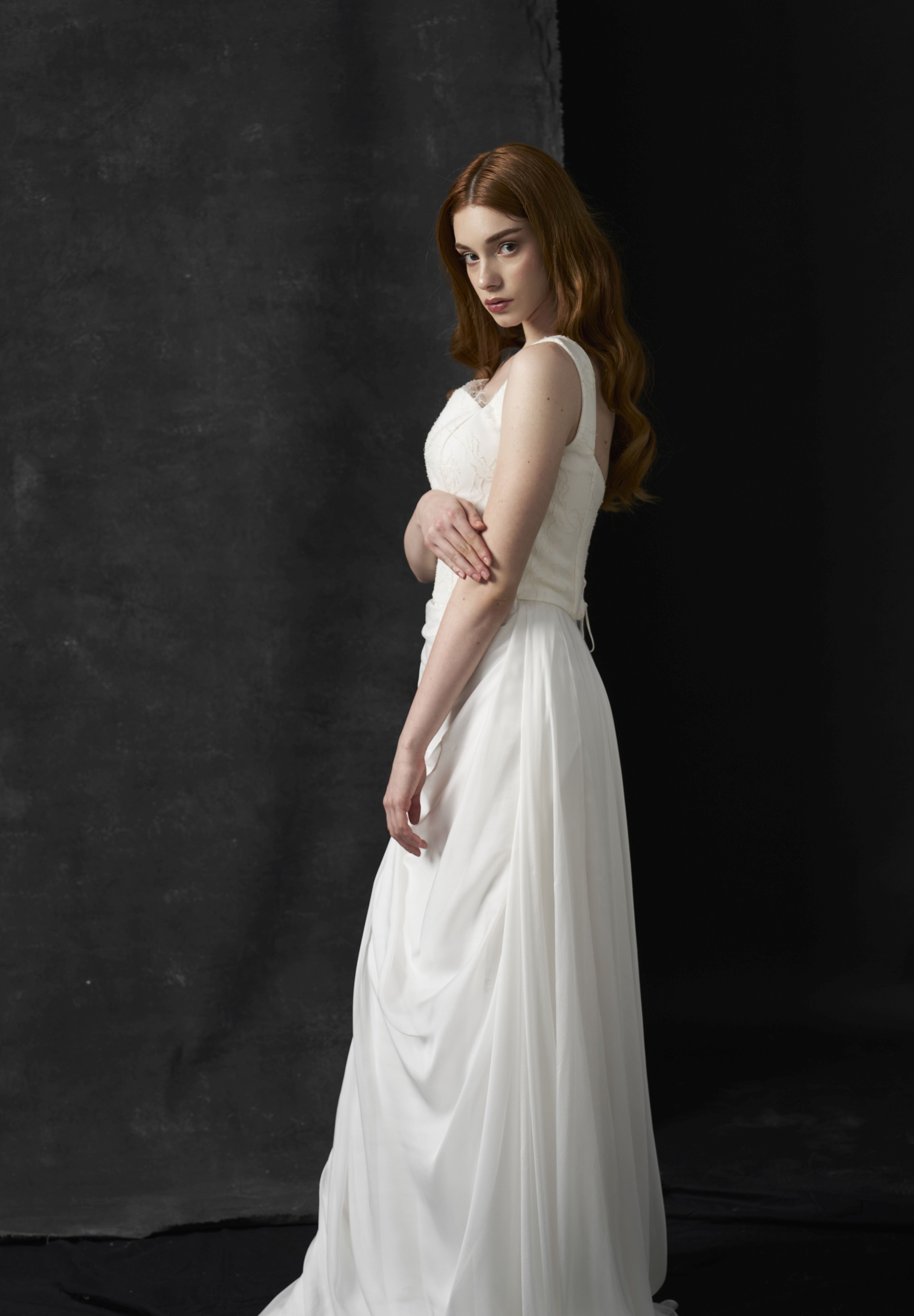 Rochie mireasa corset dantela Elyne