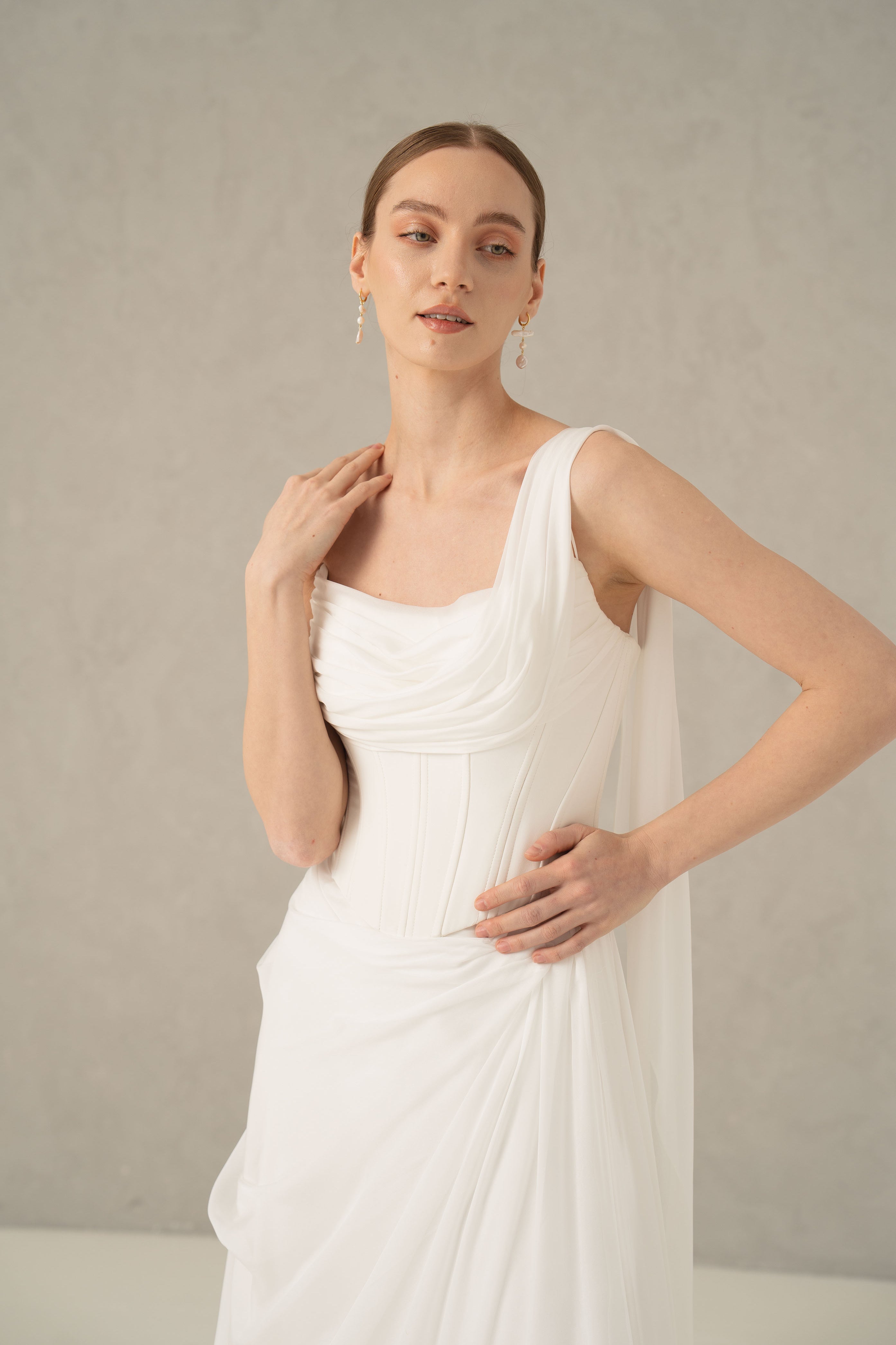 Rochie mireasa corset si voal Caterina