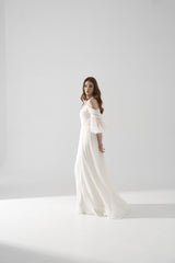 Rochie mireasa cu maneci cazute Kora