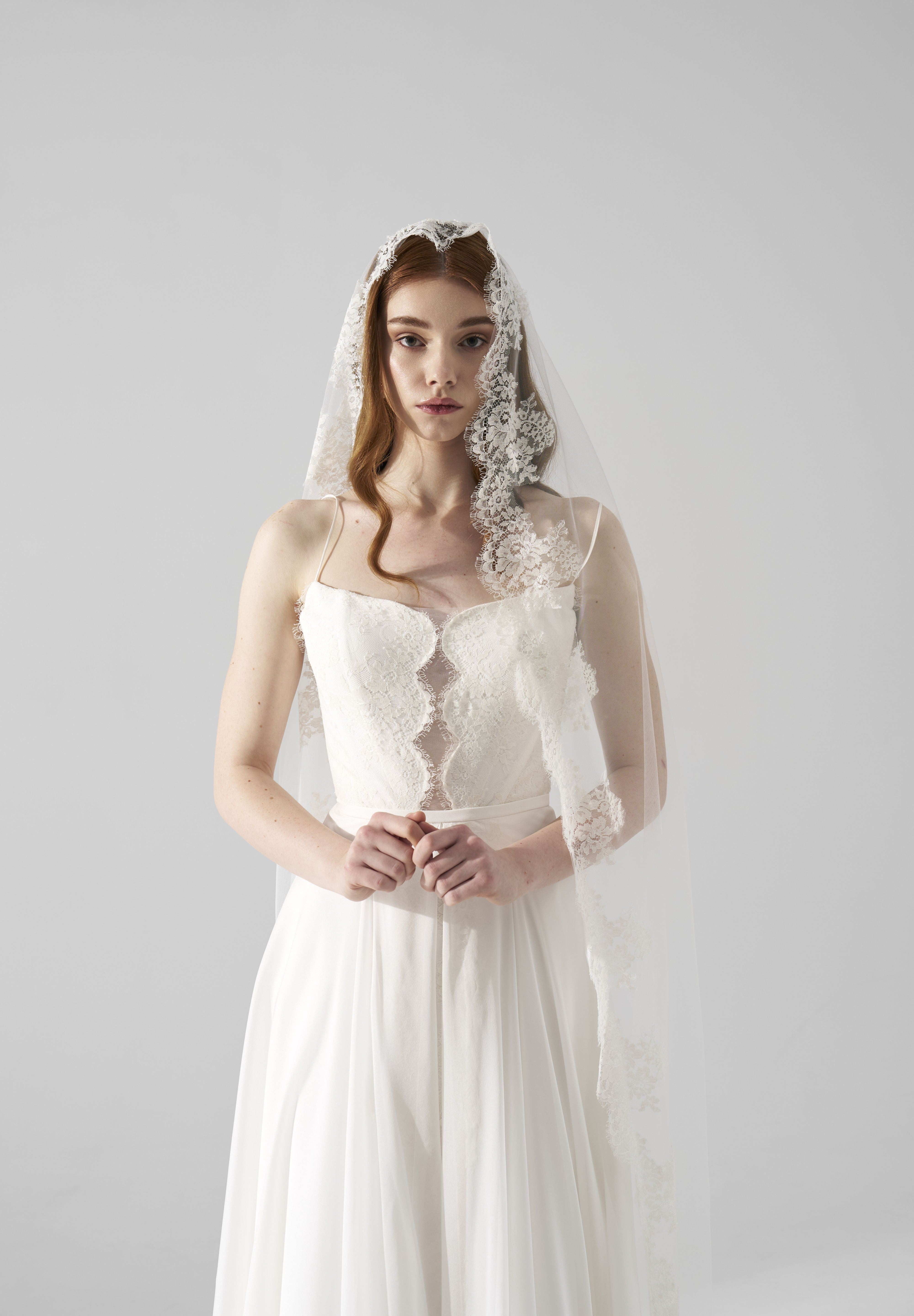 Rochie mireasa dantela Freya