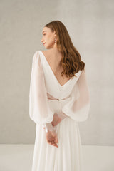 Rochie mireasa decolteu v si maneci Aine