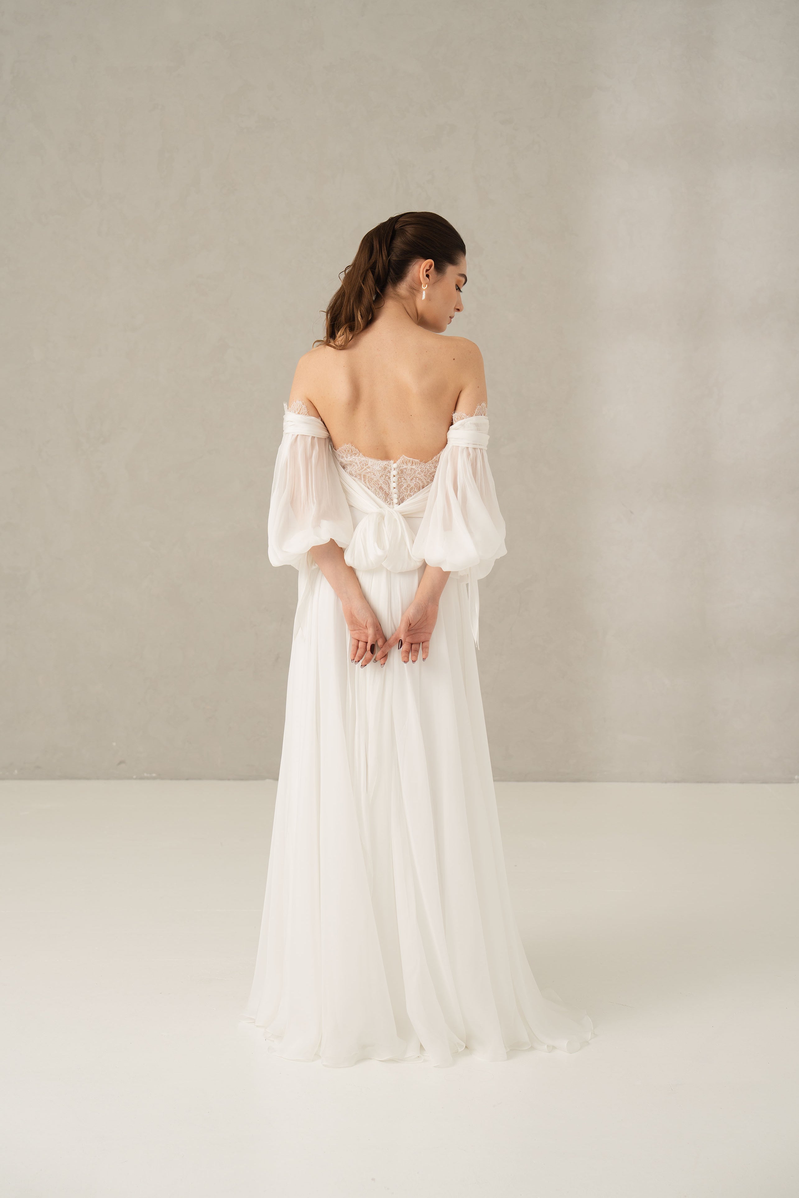 Rochie mireasa diafana Harper