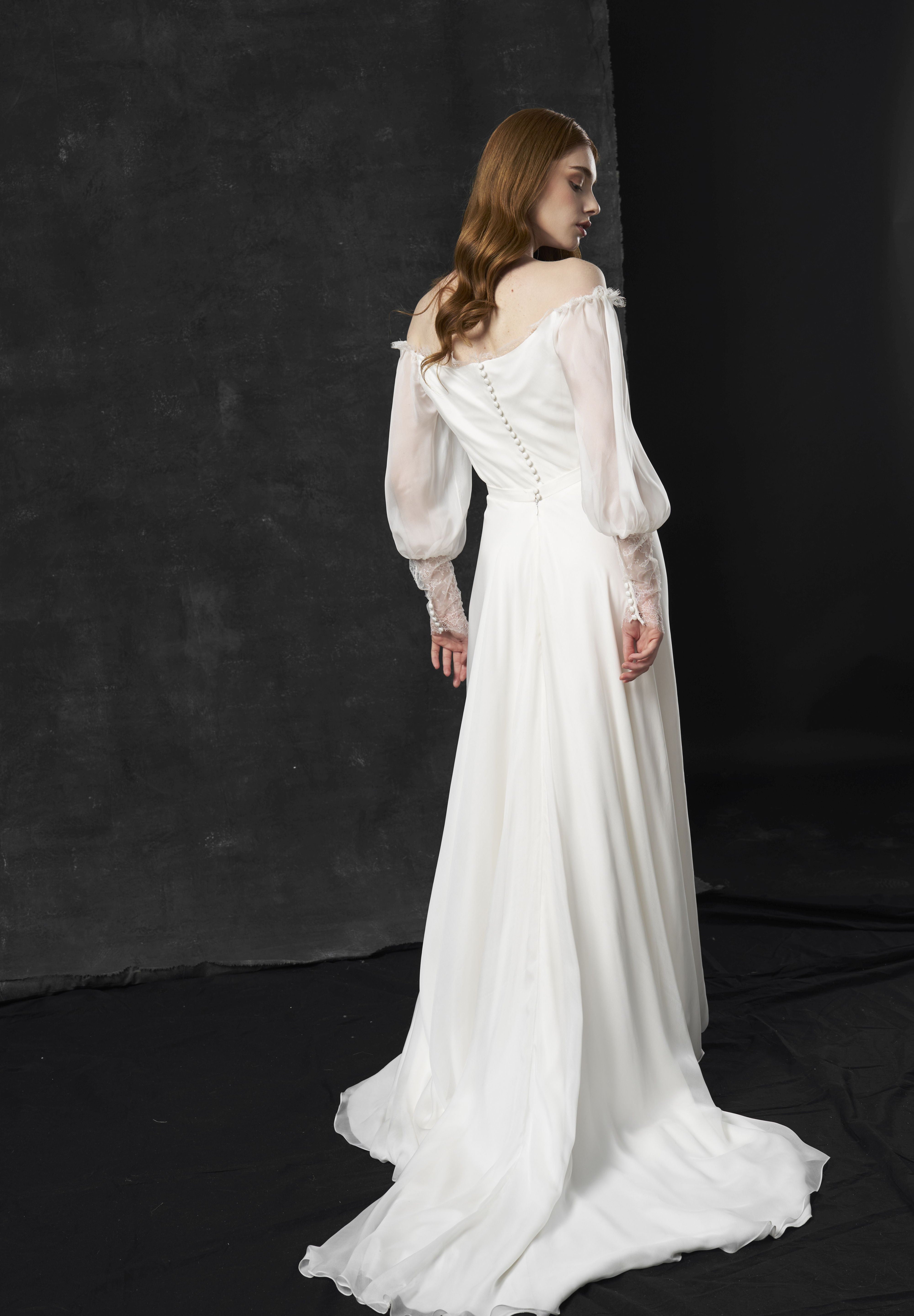 Rochie mireasa maneci Eris