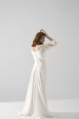 Rochie mireasa maneci Eris