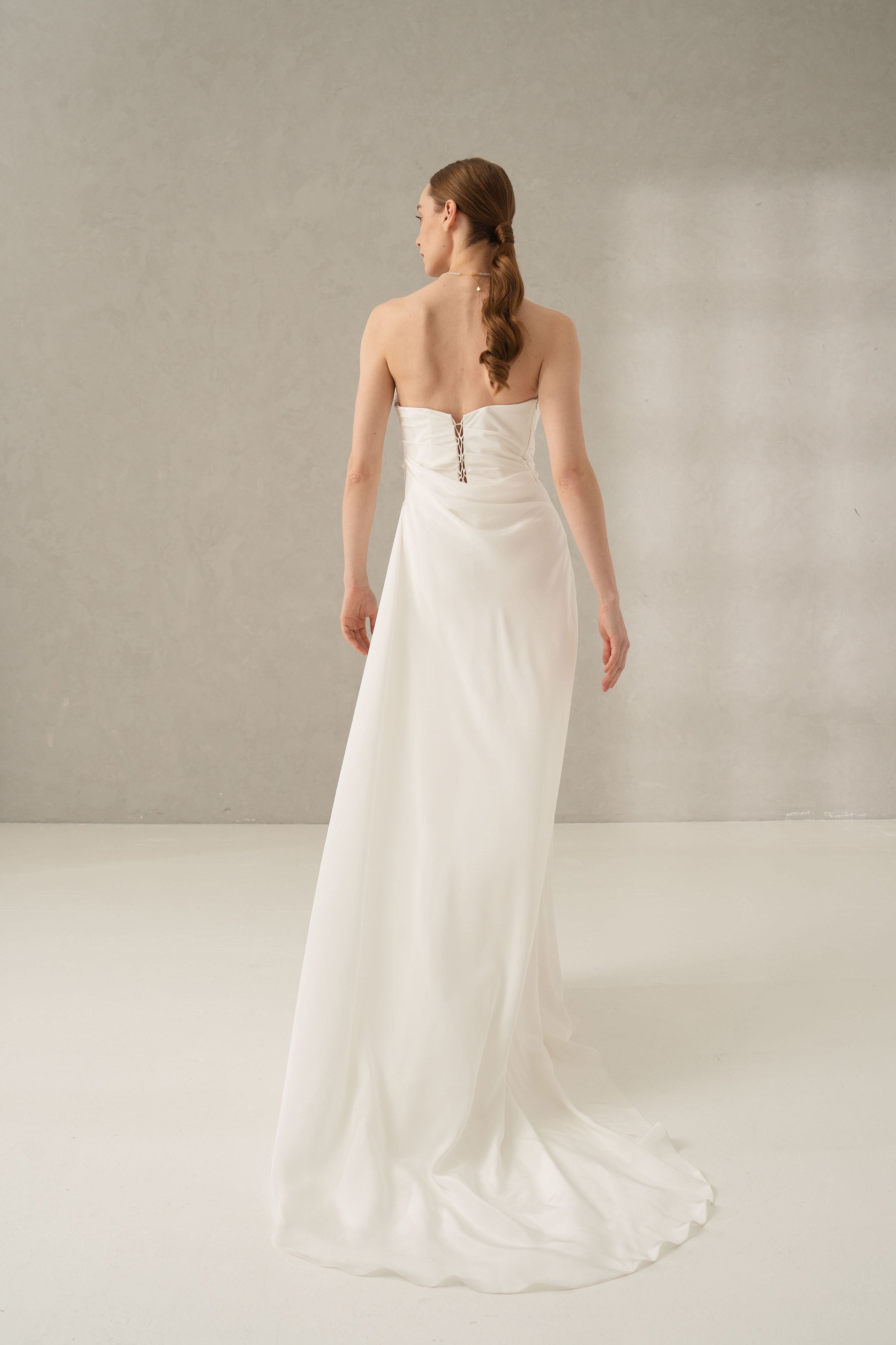 Rochie mireasa matase drapata Eleonor