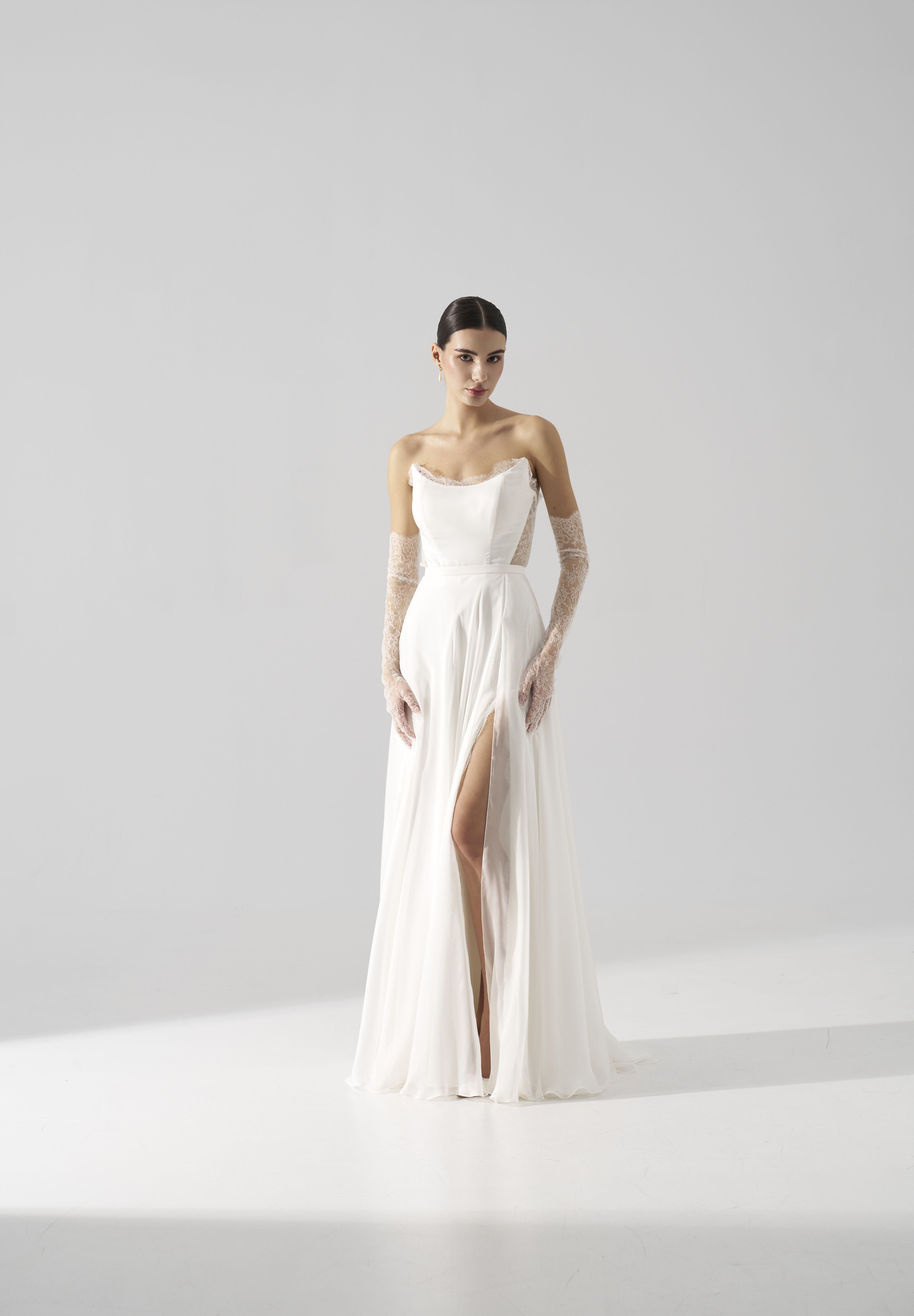 Rochie mireasa matase si dantela Brisa