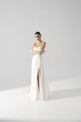 Rochie mireasa matase si dantela Brisa