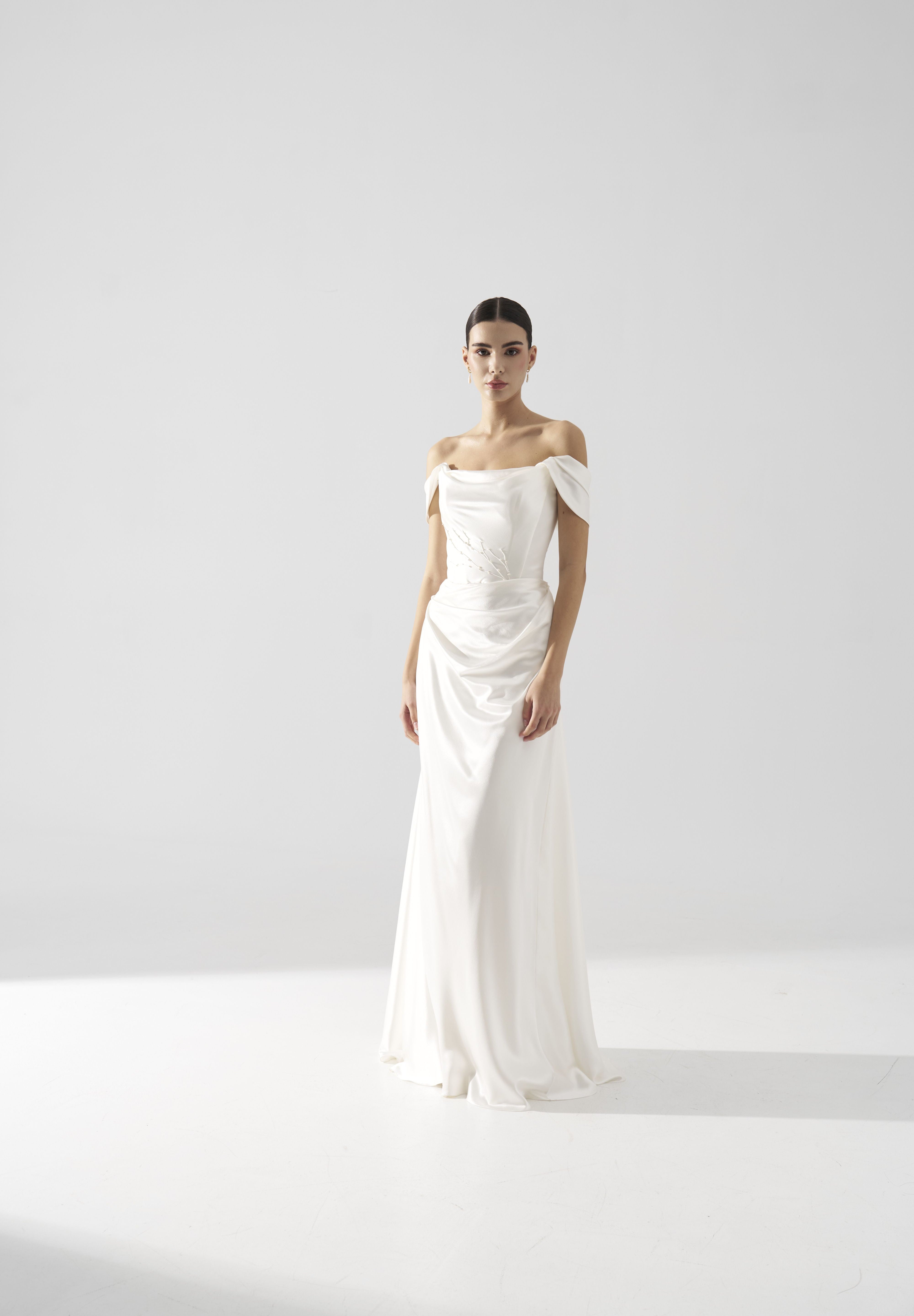 Rochie mireasa satin maneci cazute Amira