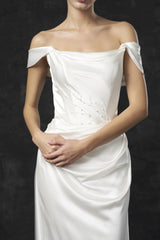 Rochie mireasa satin maneci cazute Amira