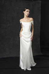 Rochie mireasa satin maneci cazute Amira