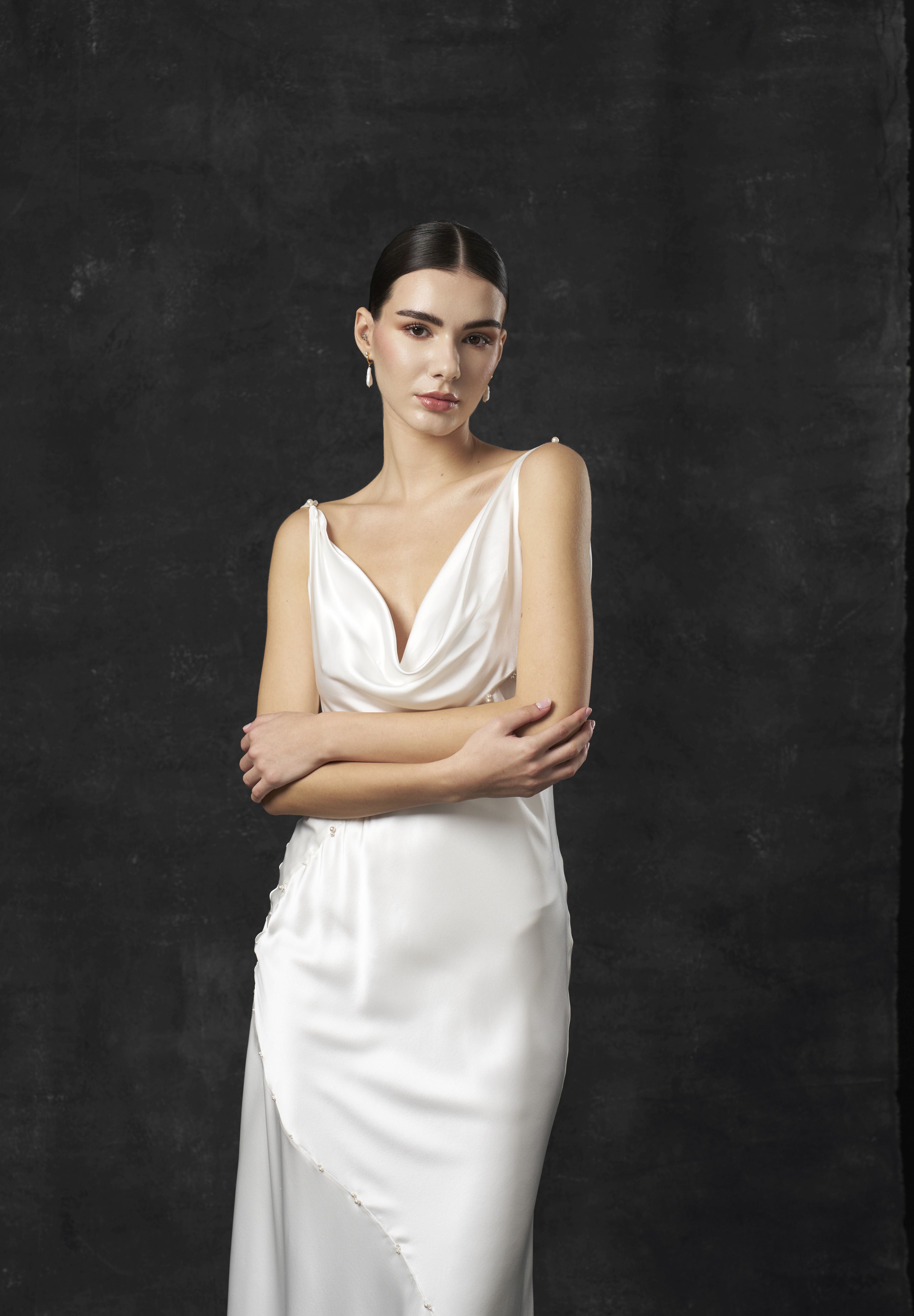 Rochie mireasa satin matase perle Ayla