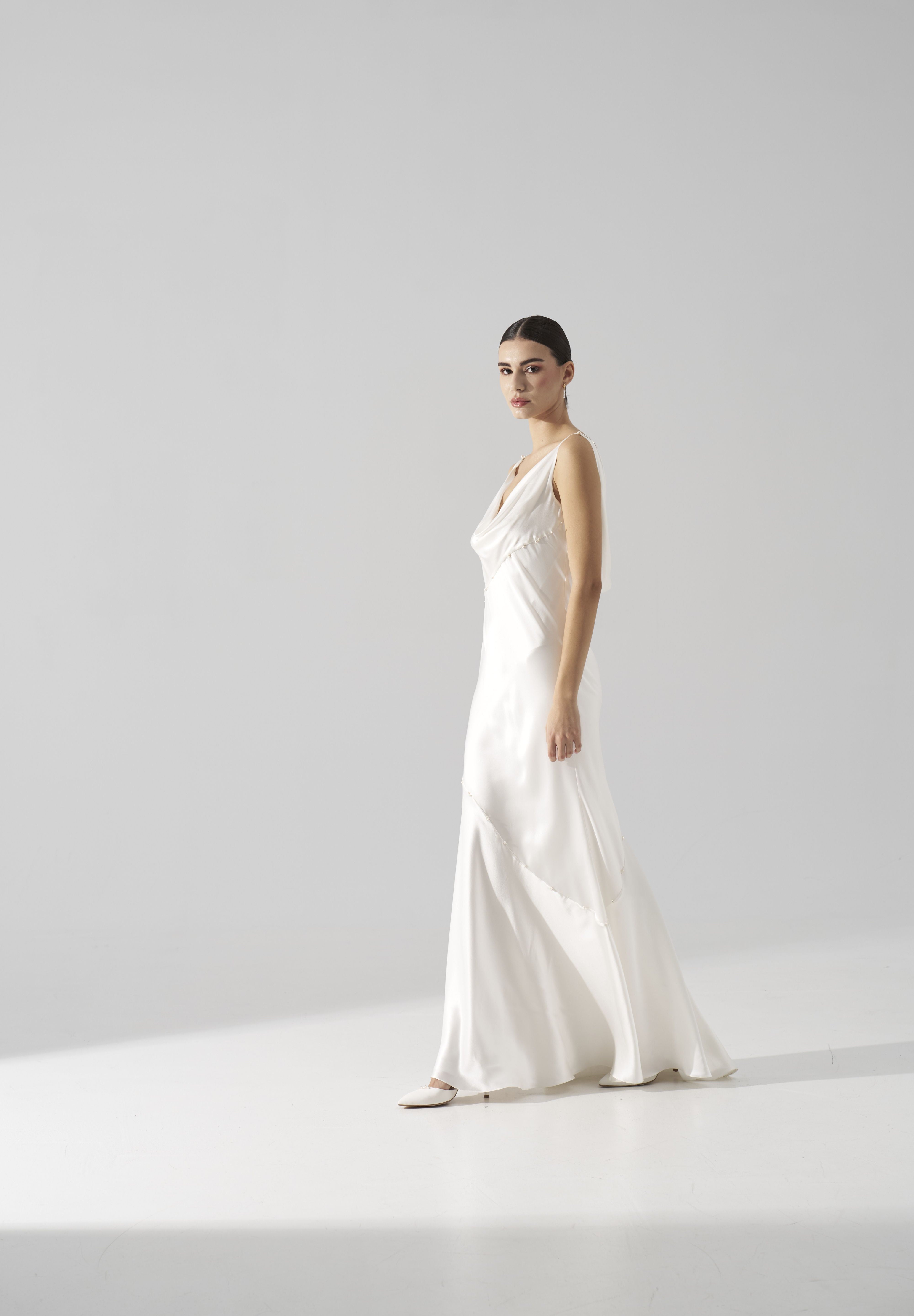 Rochie mireasa satin matase perle Ayla