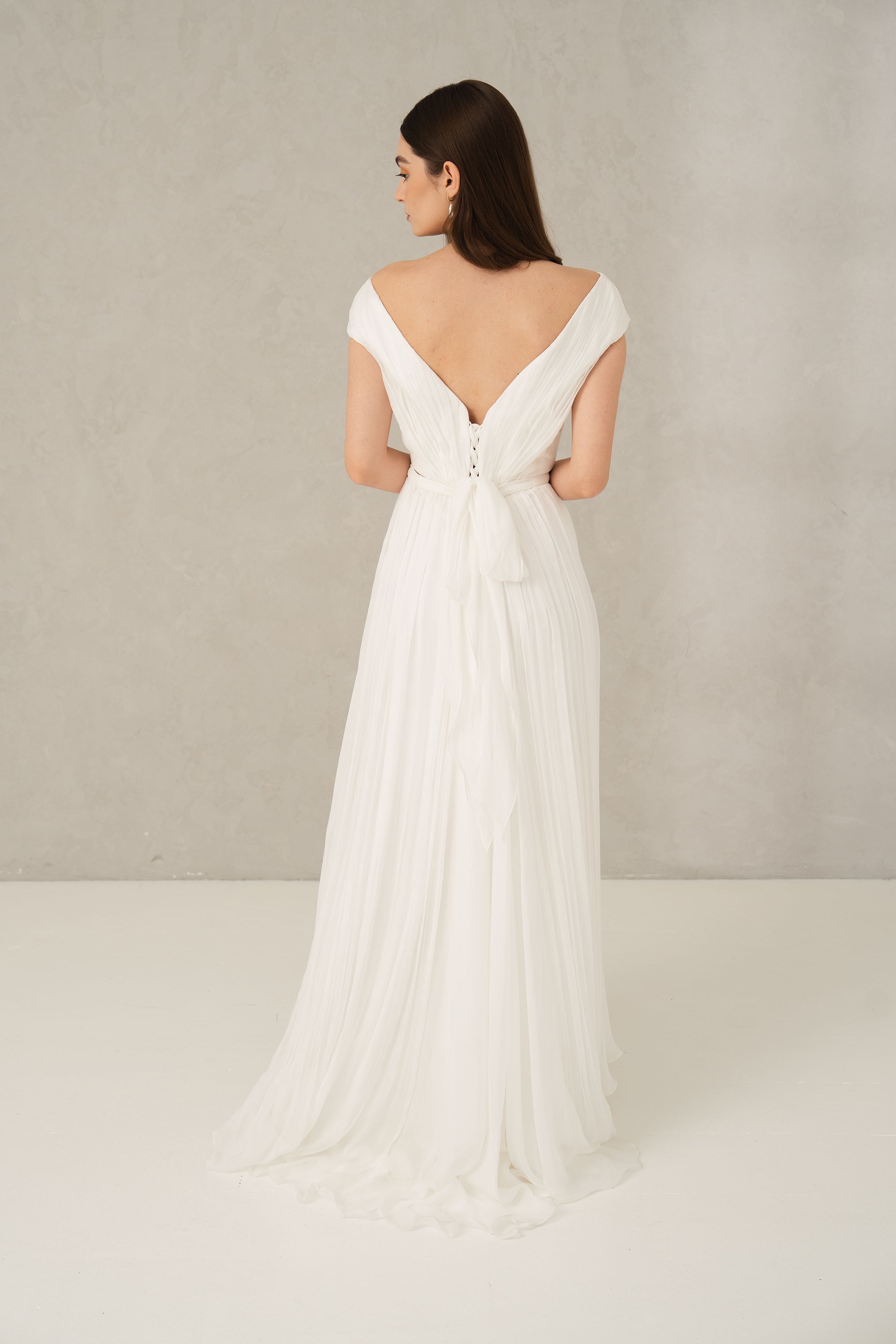 Rochie mireasa voal drapat Olivia