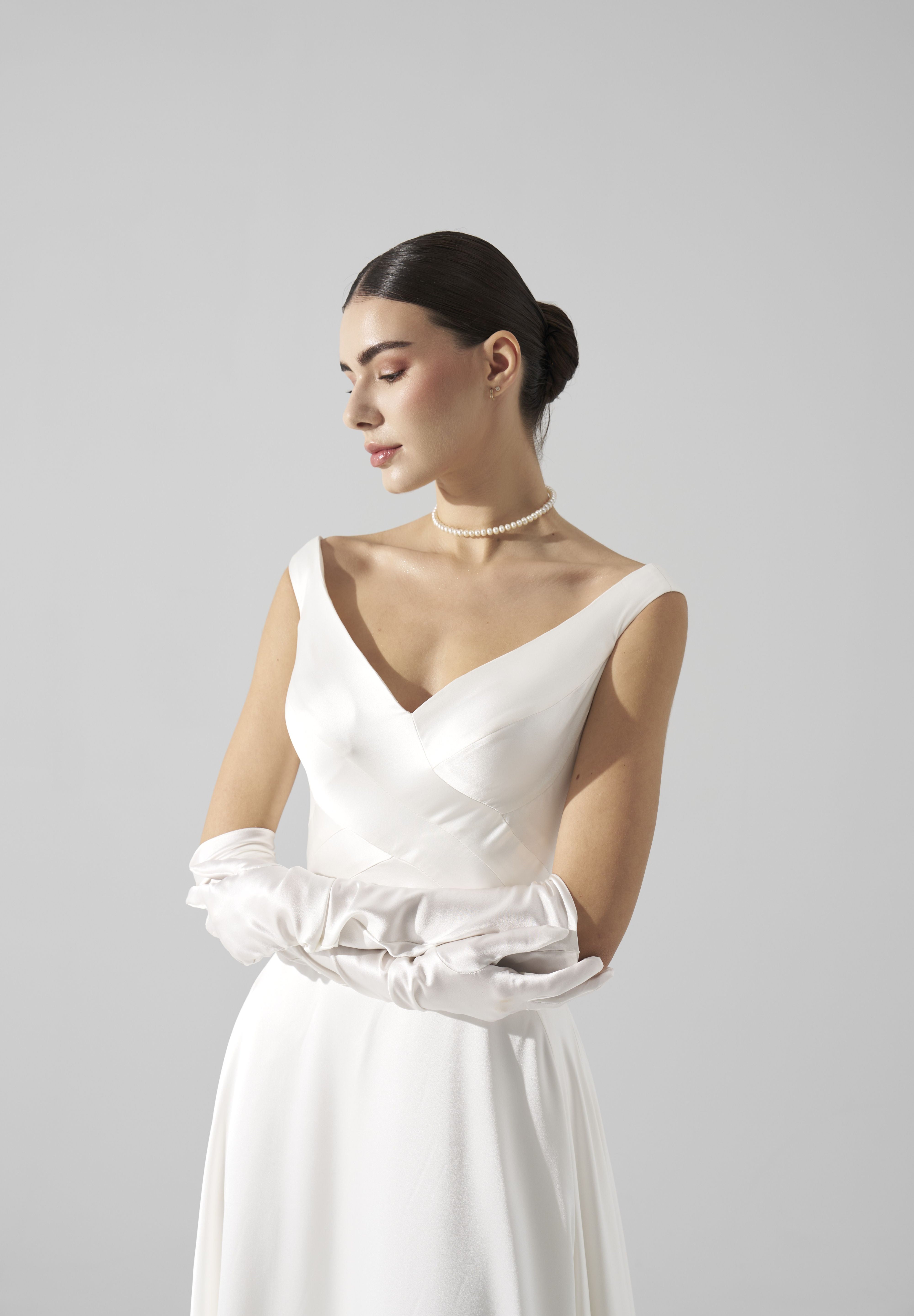 Rochie mireasaza matase Zaya