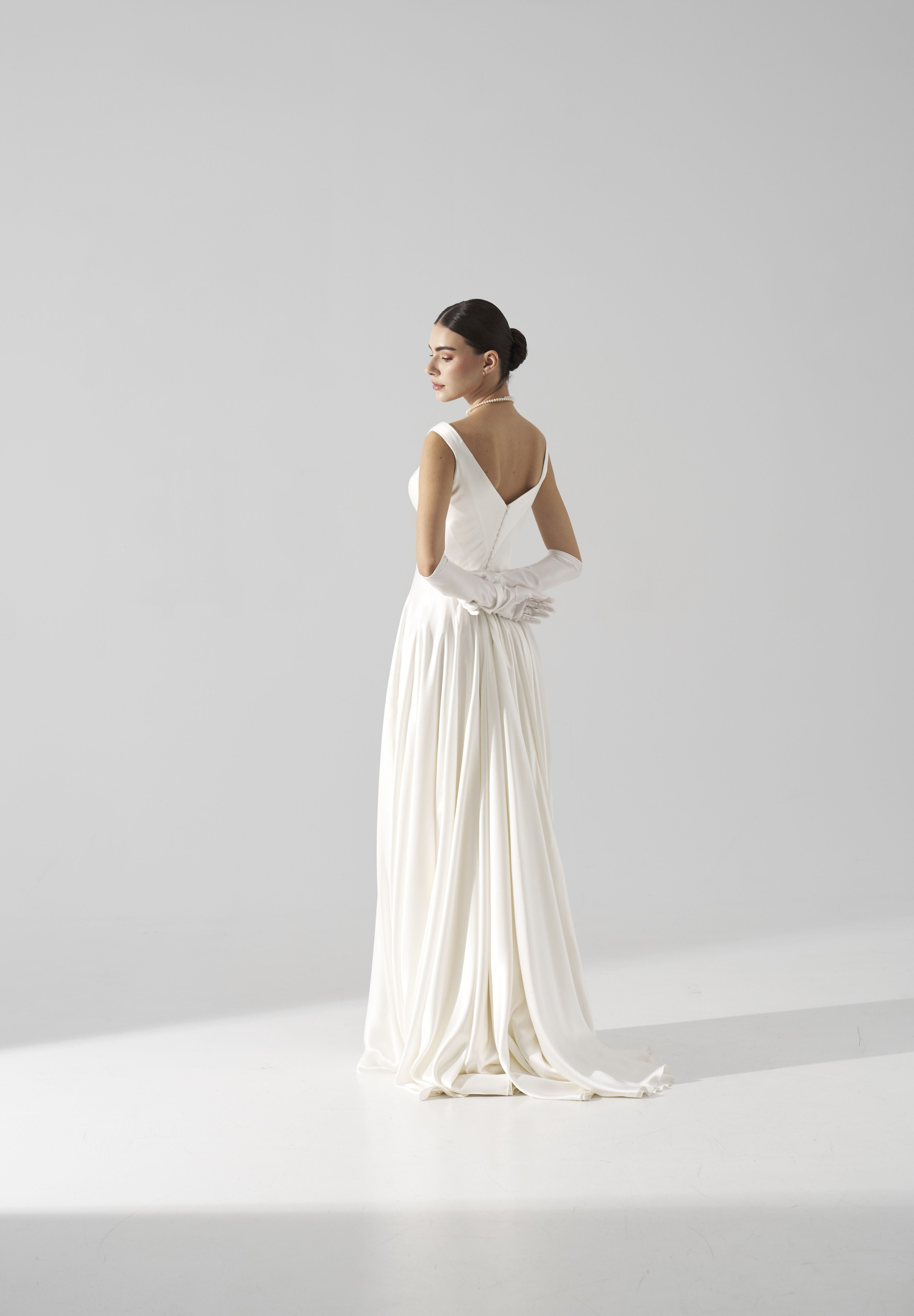 Rochie mireasaza matase Zaya