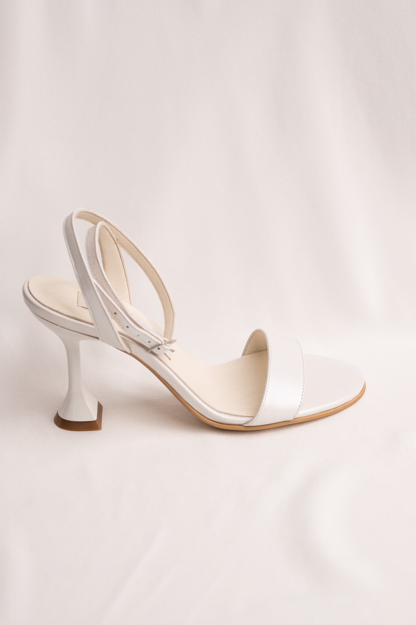 Sandale mireasă simple si comode Elara