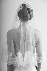 Voal mireasa bordura dantela Romance