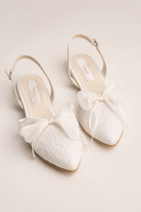 Zoe | Bridal ballet flats with lace and silk bows